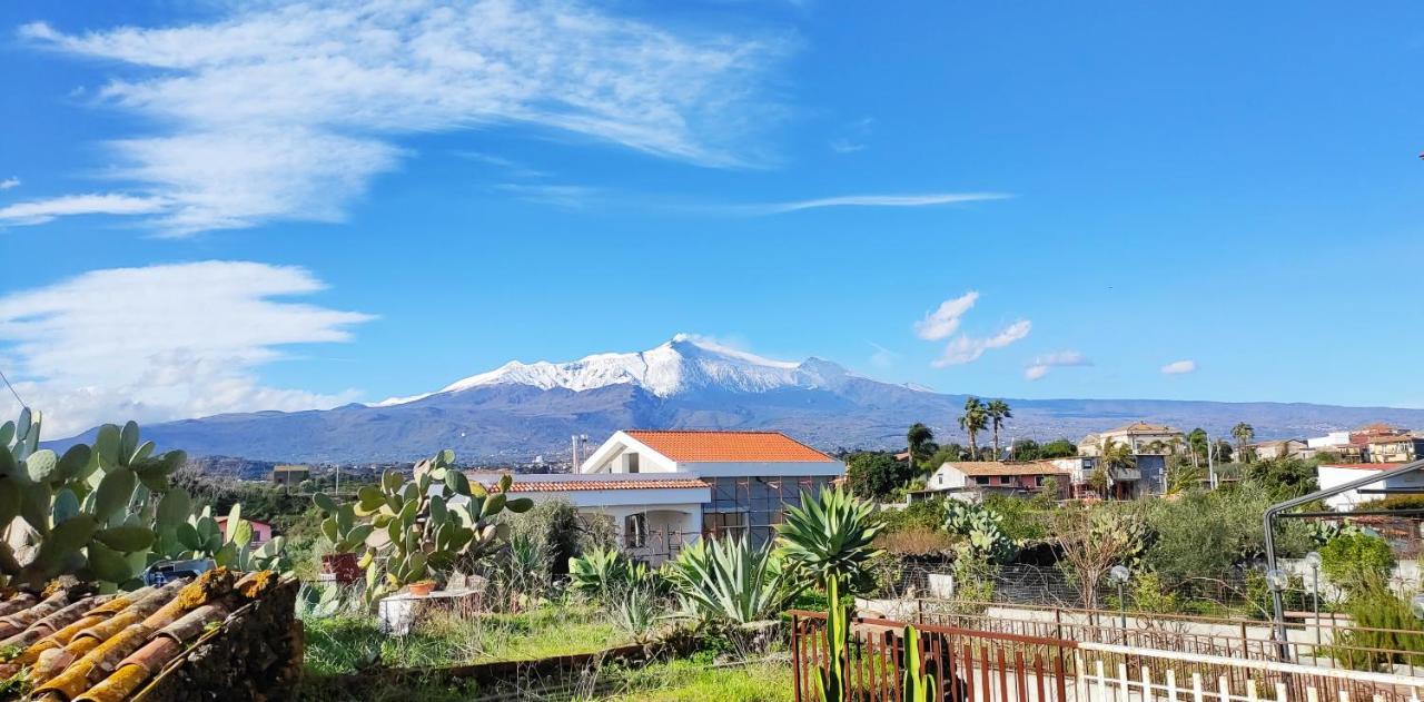 Casa Del Sole Con Vista Sull'Etna A 200 Mt Dal Mare Villa Acireale Exterior photo