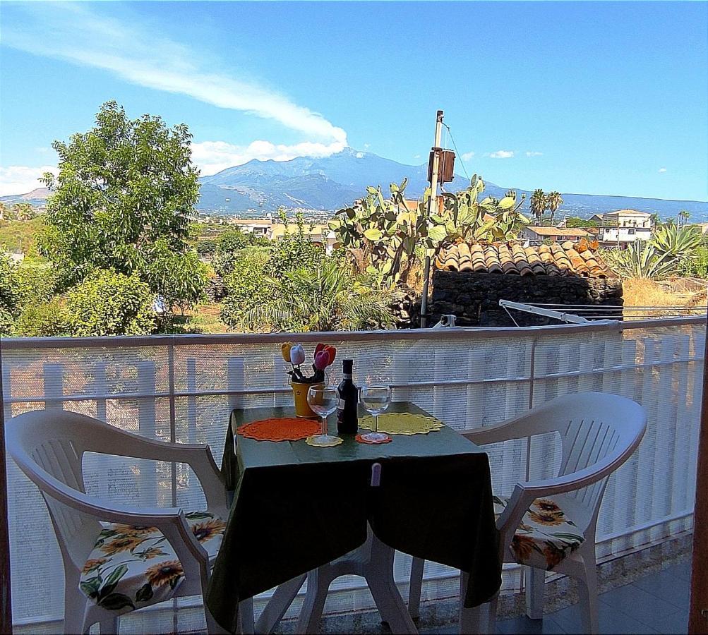 Casa Del Sole Con Vista Sull'Etna A 200 Mt Dal Mare Villa Acireale Exterior photo